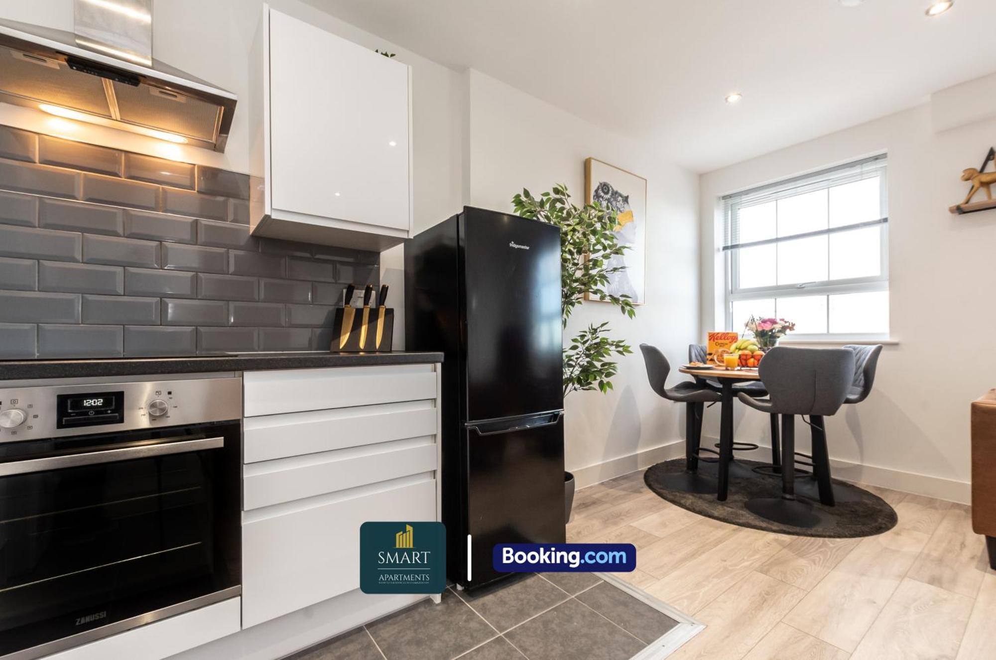 Relaxing Atlantic Mansions By Smart Apartments Short Lets & Serviced Accommodation Apartment Southampton With Free Wifi Exterior photo